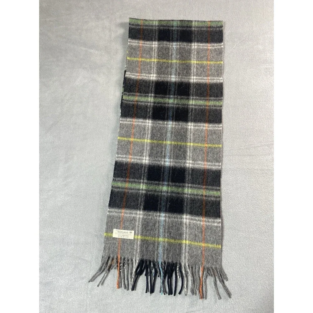 John Hanly Ireland 100% Lambswool Plaid Scarf Gray Fringe